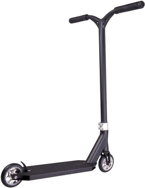 Freestyle koloběžka Striker Lux 5" Sílver